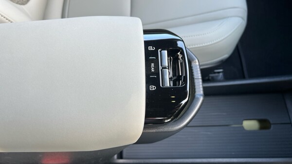 Used Volvo EX30 2025 for sale - 75439657: Photo 35