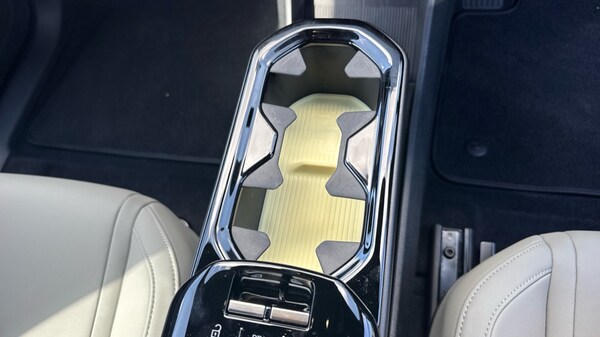 Used Volvo EX30 2025 for sale - 75439657: Photo 54