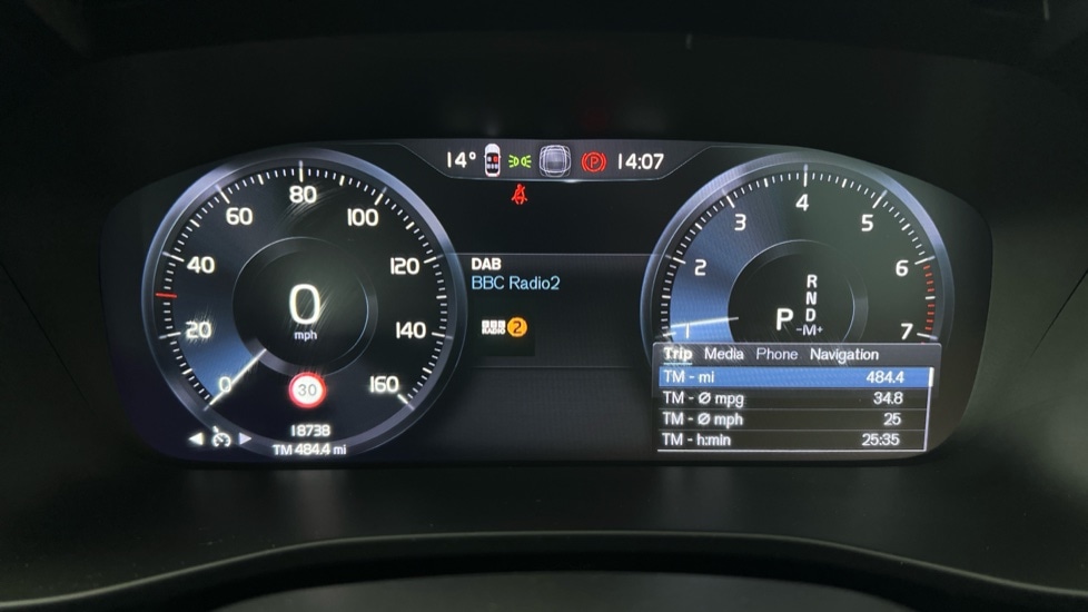 Used Volvo XC40 2021 for sale - 76647879: Photo 9