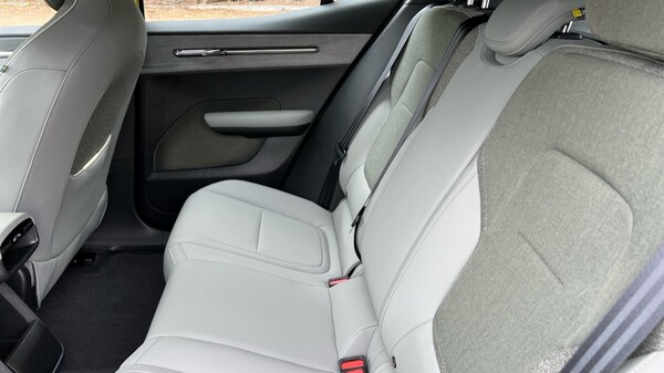 Used Volvo EX30 2025 for sale - 75440083: Photo 10
