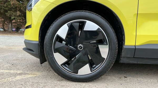 Used Volvo EX30 2025 for sale - 75440083: Photo 25