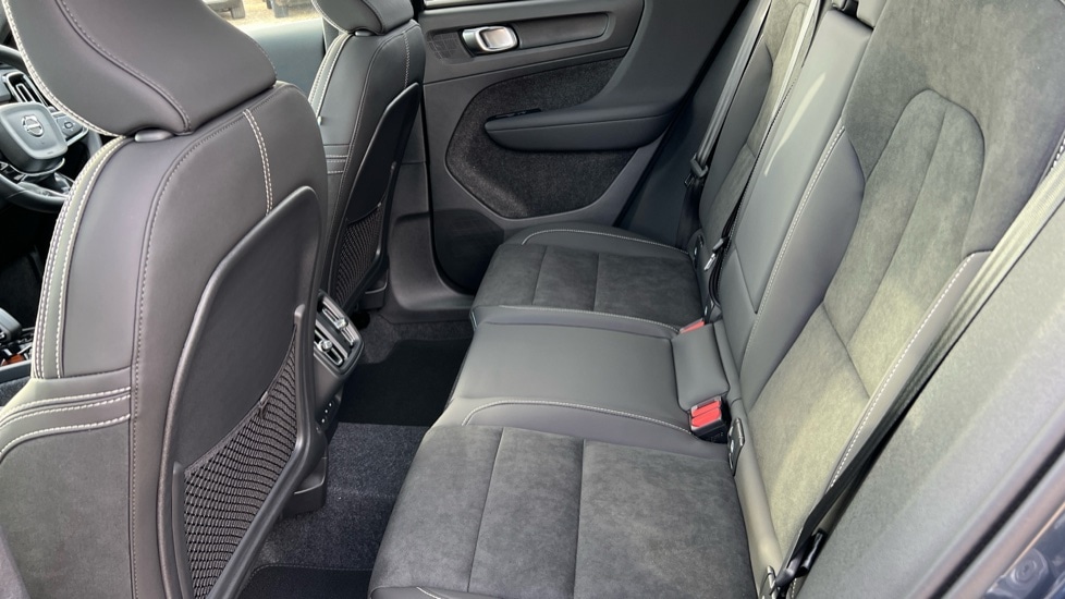 Used Volvo XC40 2025 for sale - 76479713: Photo 10