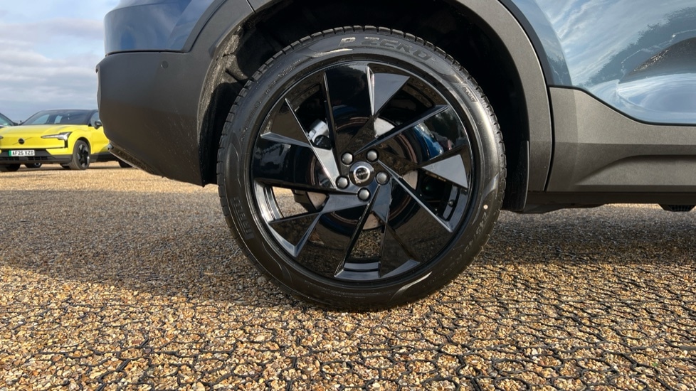 Used Volvo XC40 2025 for sale - 76479713: Photo 24