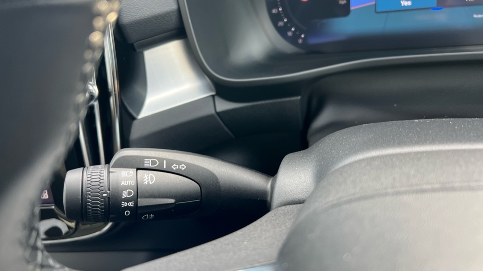 Used Volvo XC40 2025 for sale - 76479713: Photo 29