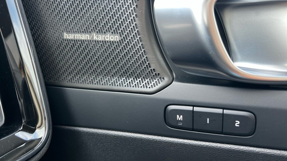 Used Volvo XC40 2025 for sale - 76479713: Photo 46