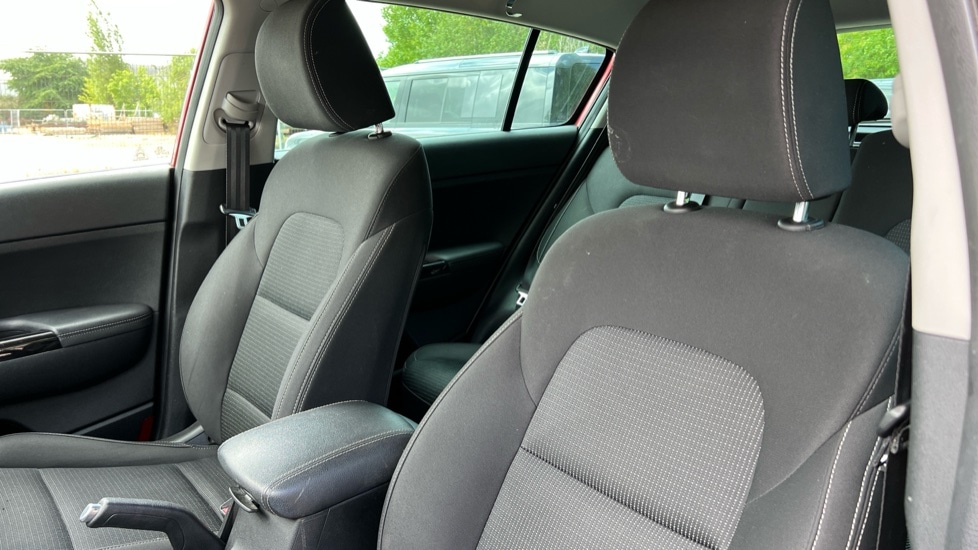 Used Kia Sportage 2019 for sale - 76428070: Photo 41