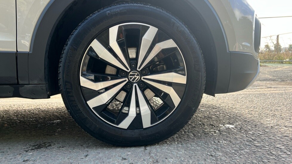 Used Volkswagen T-Cross 2022 for sale - 75921895: Photo 20