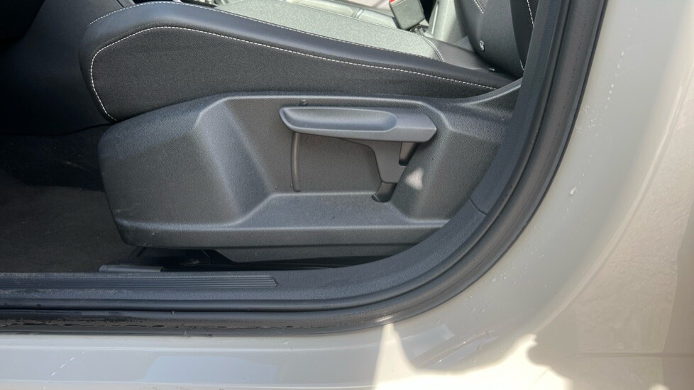 Used Volkswagen T-Cross 2022 for sale - 75921895: Photo 32