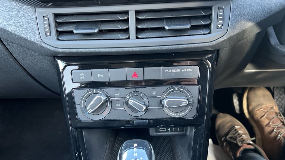 Used Volkswagen T-Cross 2022 for sale - 75921895: Photo 34