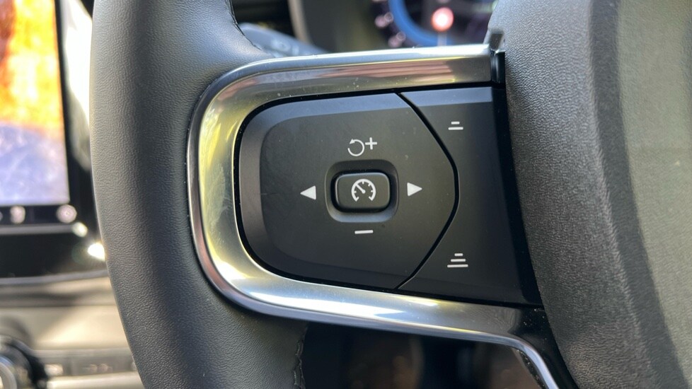 Used Volvo XC40 2024 for sale - 75874124: Photo 18
