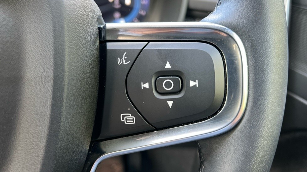 Used Volvo XC40 2024 for sale - 75874124: Photo 19