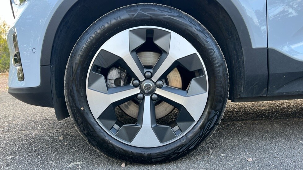 Used Volvo XC40 2024 for sale - 75874124: Photo 25