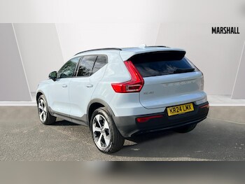 Used Volvo XC40 2024 for sale - 75874124: Photo 2