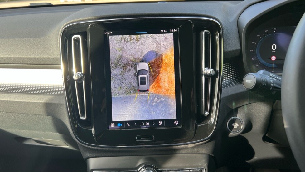 Used Volvo XC40 2024 for sale - 75874124: Photo 37