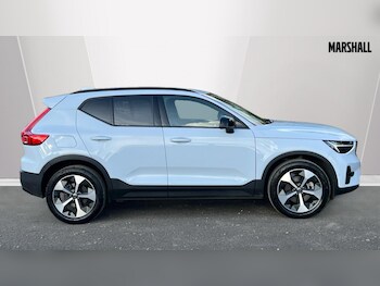 Used Volvo XC40 2024 for sale - 75874124: Photo 3
