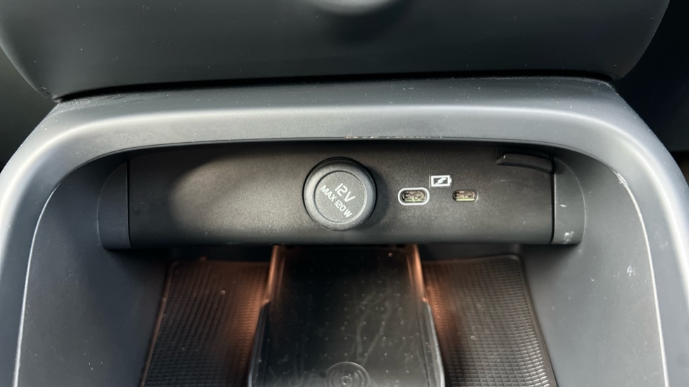 Used Volvo XC40 2024 for sale - 75874124: Photo 53
