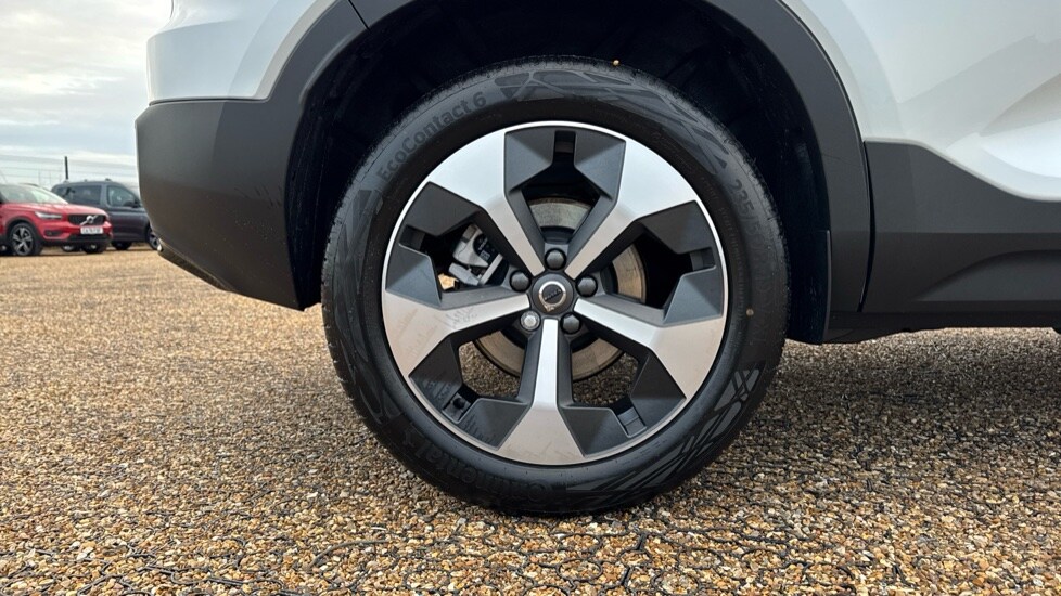 Used Volvo XC40 2025 for sale - 76458975: Photo 26