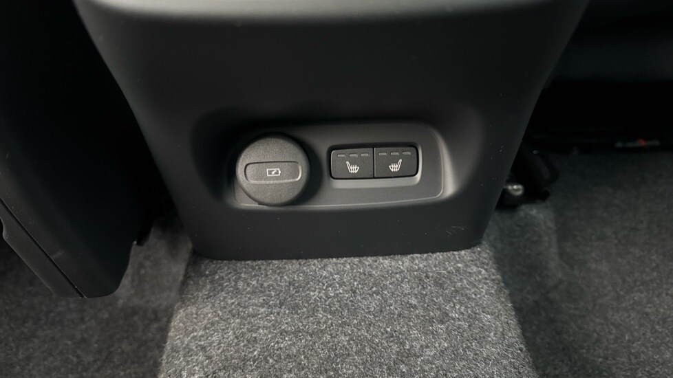 Used Volvo XC40 2025 for sale - 76458975: Photo 27