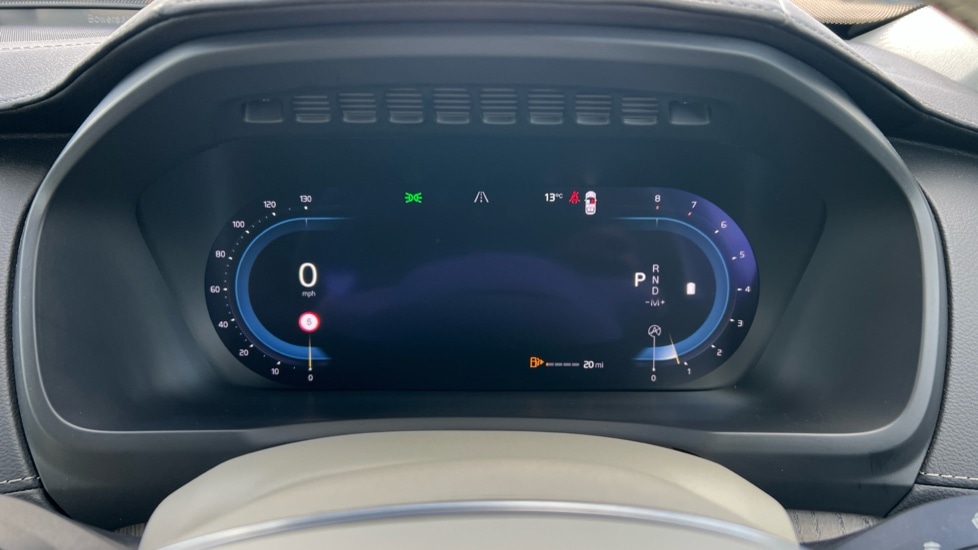 Used Volvo XC90 2023 for sale - 76487376: Photo 11