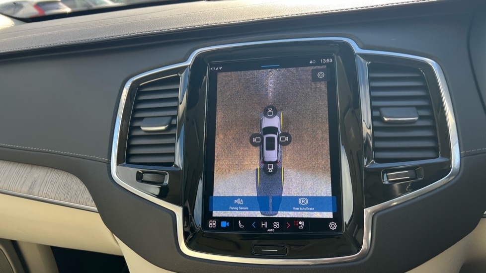 Used Volvo XC90 2023 for sale - 76487376: Photo 37