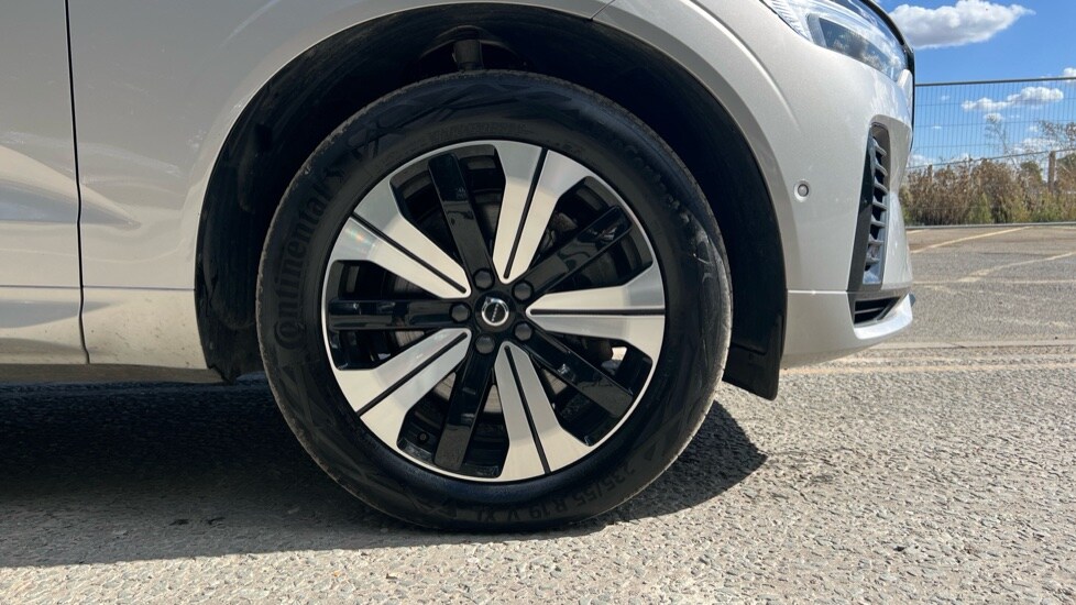 Used Volvo XC60 2023 for sale - 76044455: Photo 16