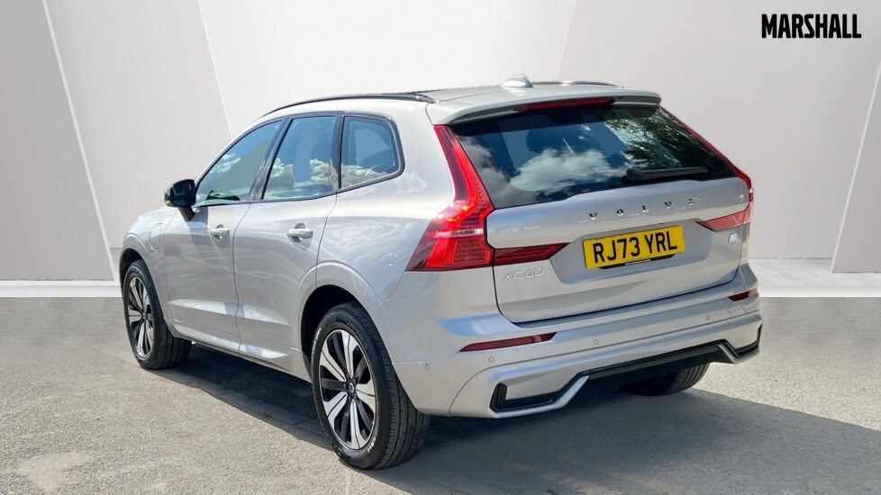 Used Volvo XC60 2023 for sale - 76044455: Photo 2