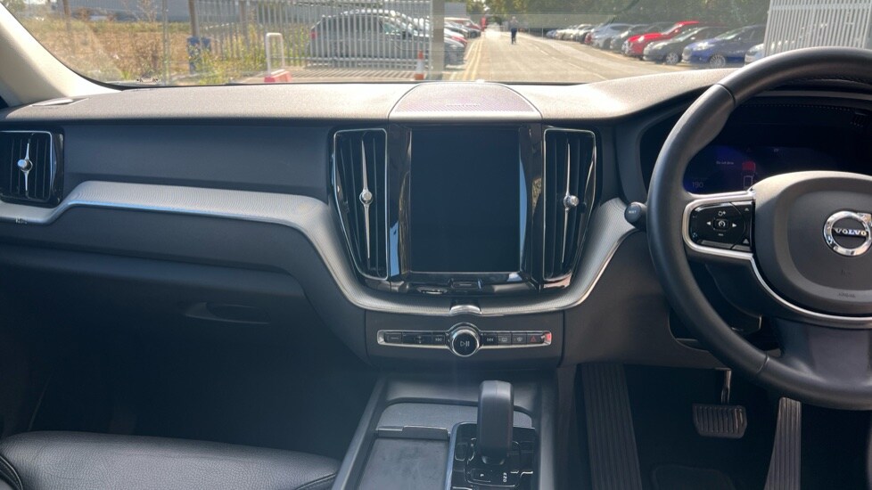 Used Volvo XC60 2023 for sale - 76044455: Photo 22