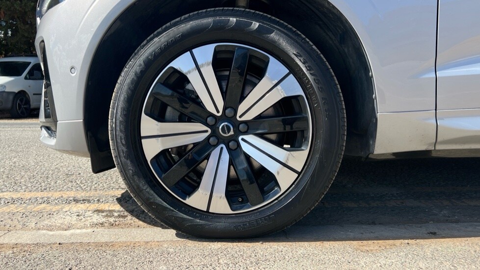 Used Volvo XC60 2023 for sale - 76044455: Photo 25
