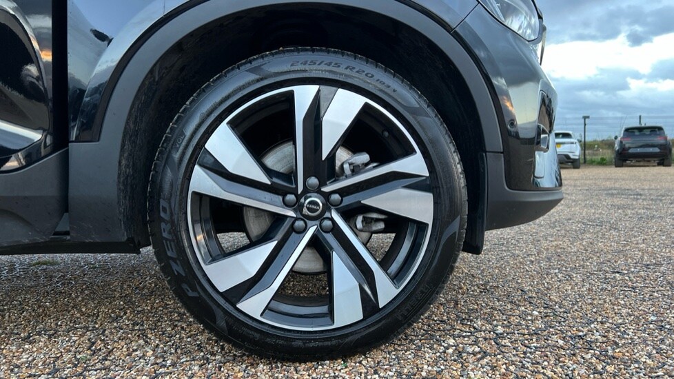 Used Volvo XC40 2024 for sale - 76400729: Photo 16