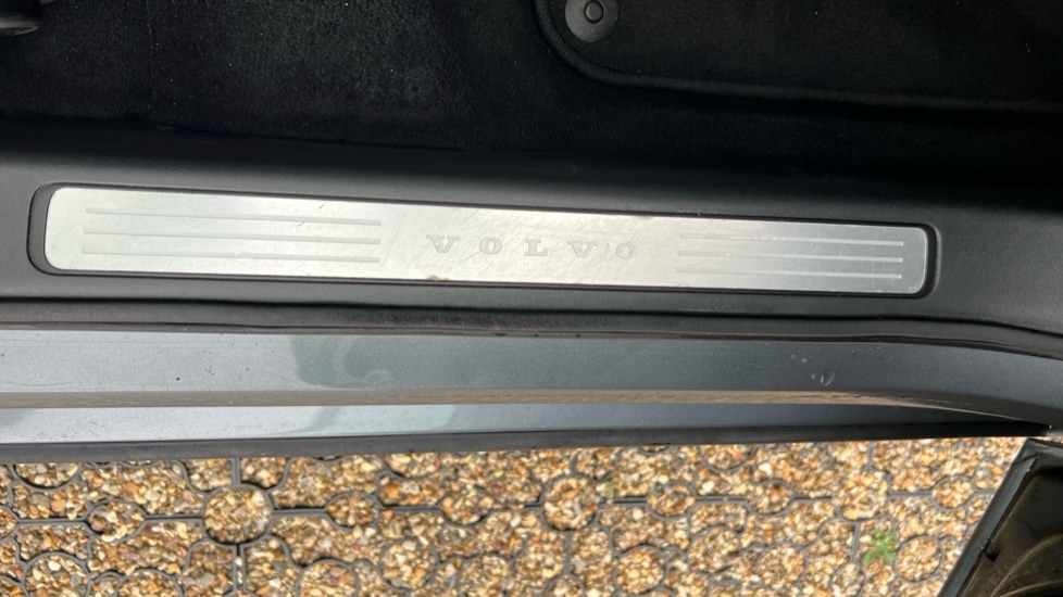 Used Volvo V90 2018 for sale - 76709446: Photo 43