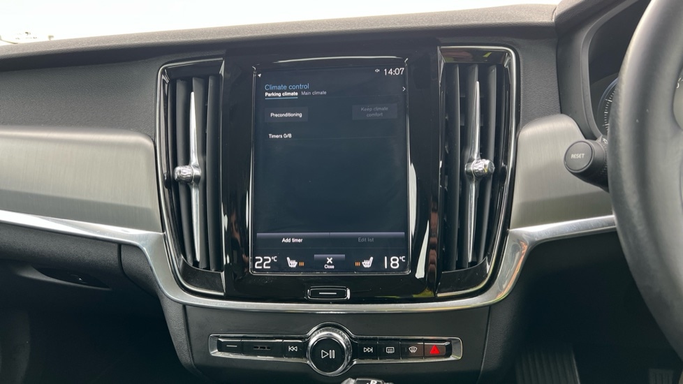 Used Volvo V90 2018 for sale - 76709446: Photo 48