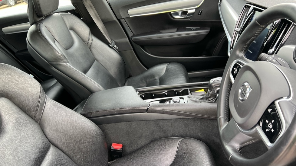 Used Volvo V90 2018 for sale - 76709446: Photo 9
