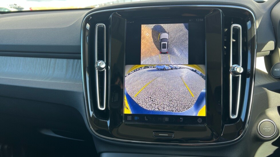 Used Volvo XC40 2025 for sale - 76276555: Photo 37