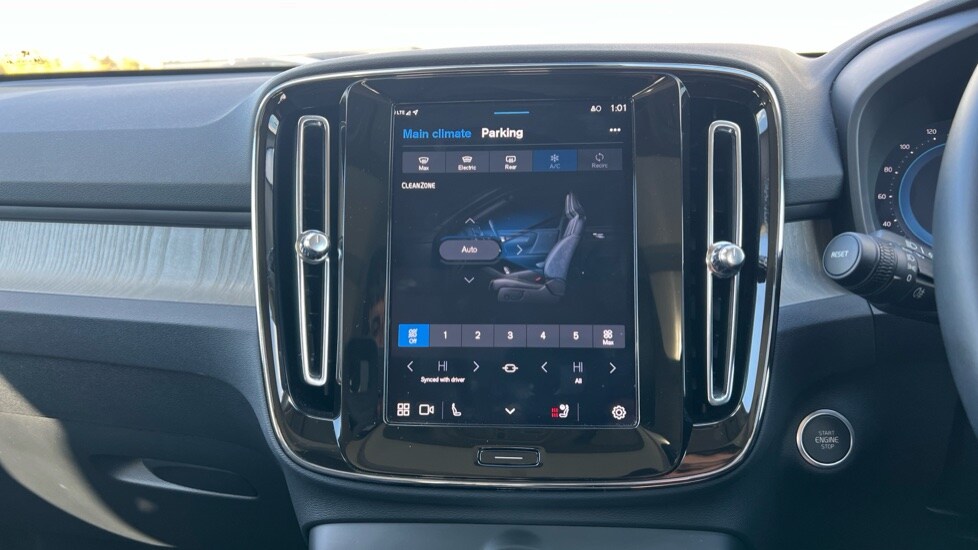 Used Volvo XC40 2025 for sale - 76276555: Photo 48