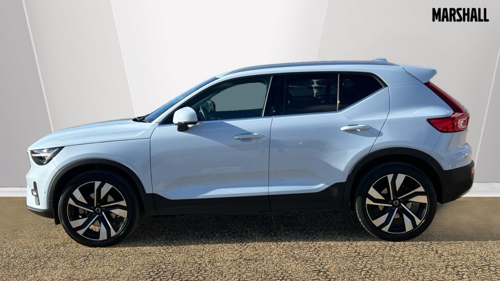 Used Volvo XC40 2025 for sale - 76276555: Photo 8