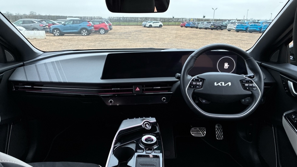 Used Kia EV6 2024 for sale - 77047748: Photo 11