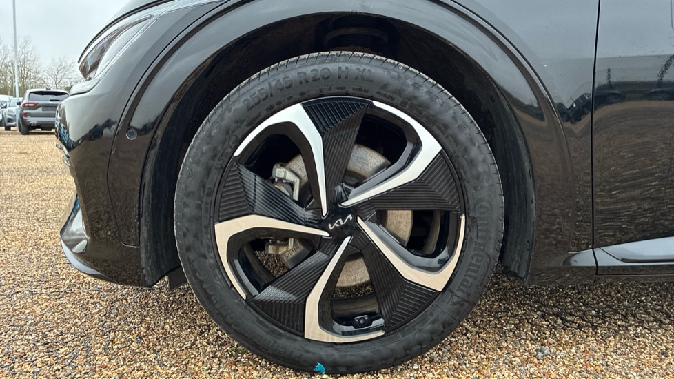 Used Kia EV6 2024 for sale - 77047748: Photo 17