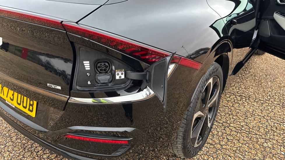 Used Kia EV6 2024 for sale - 77047748: Photo 21