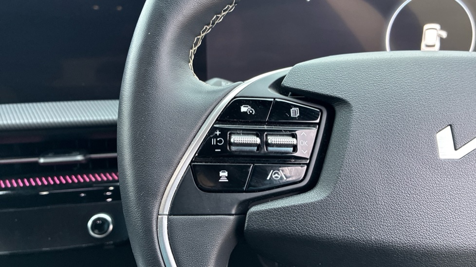 Used Kia EV6 2024 for sale - 77047748: Photo 23