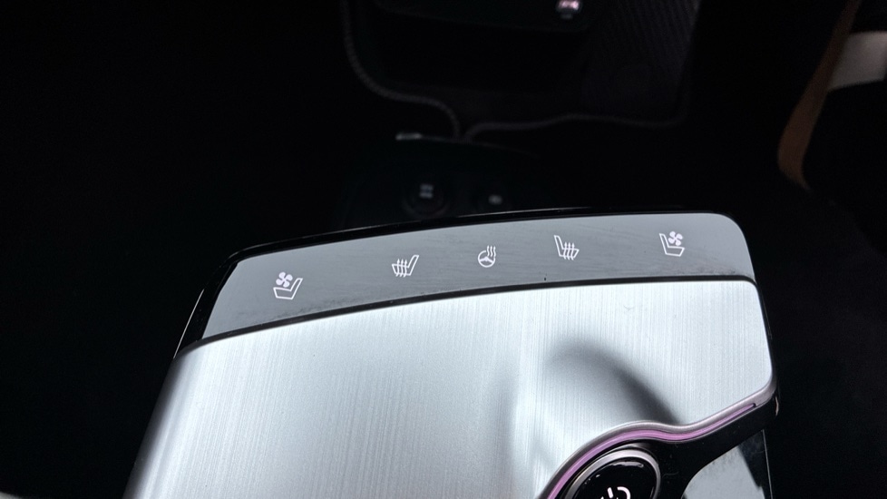 Used Kia EV6 2024 for sale - 77047748: Photo 33