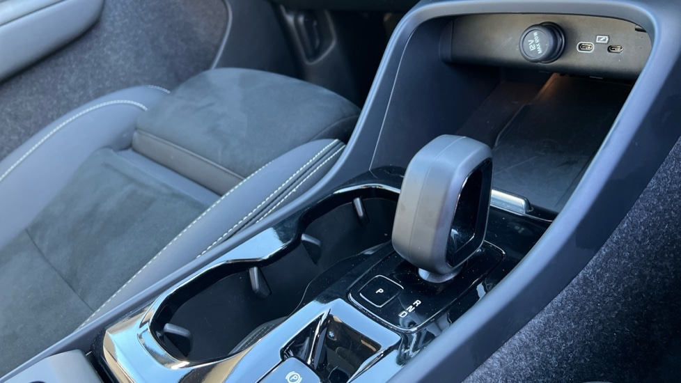 Used Volvo XC40 2024 for sale - 76021875: Photo 14