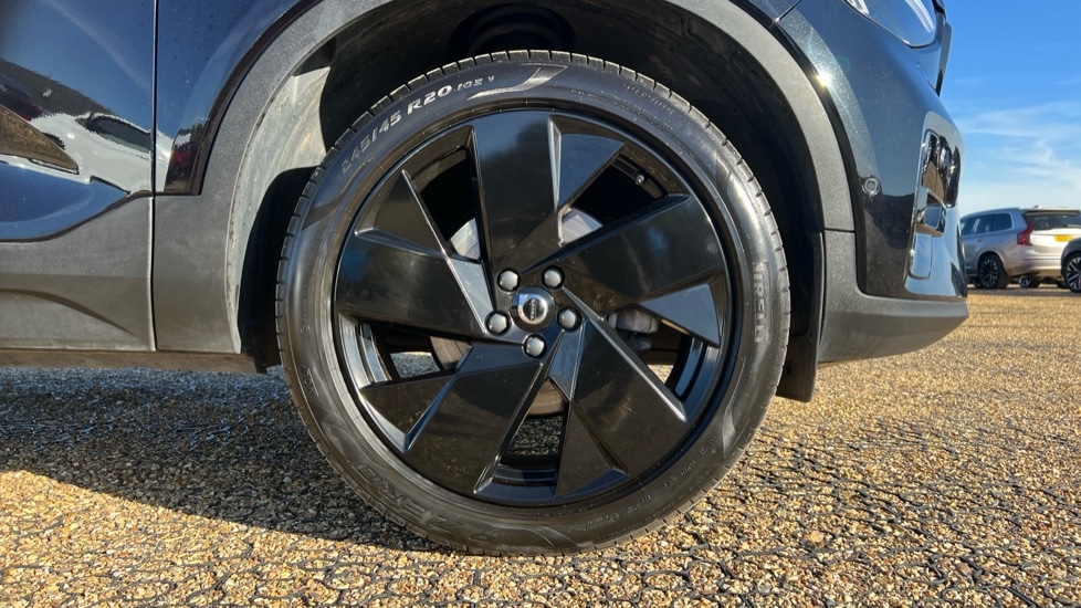 Used Volvo XC40 2024 for sale - 76021875: Photo 16