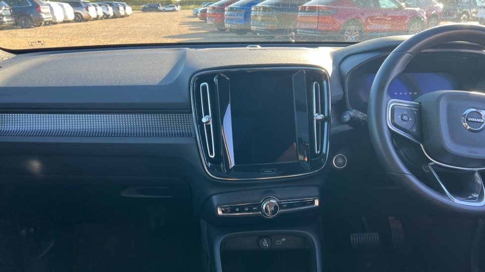 Used Volvo XC40 2024 for sale - 76021875: Photo 22