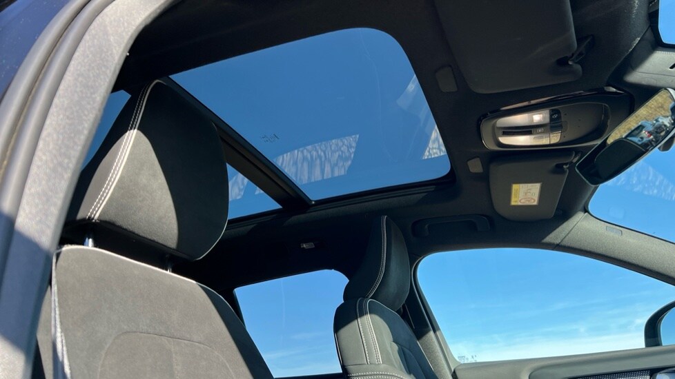 Used Volvo XC40 2024 for sale - 76021875: Photo 44
