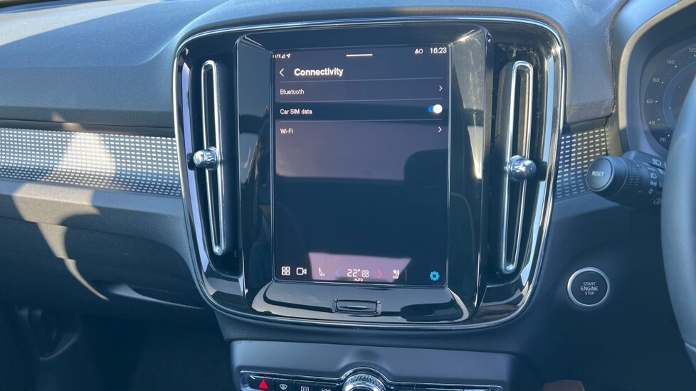 Used Volvo XC40 2024 for sale - 76021875: Photo 51