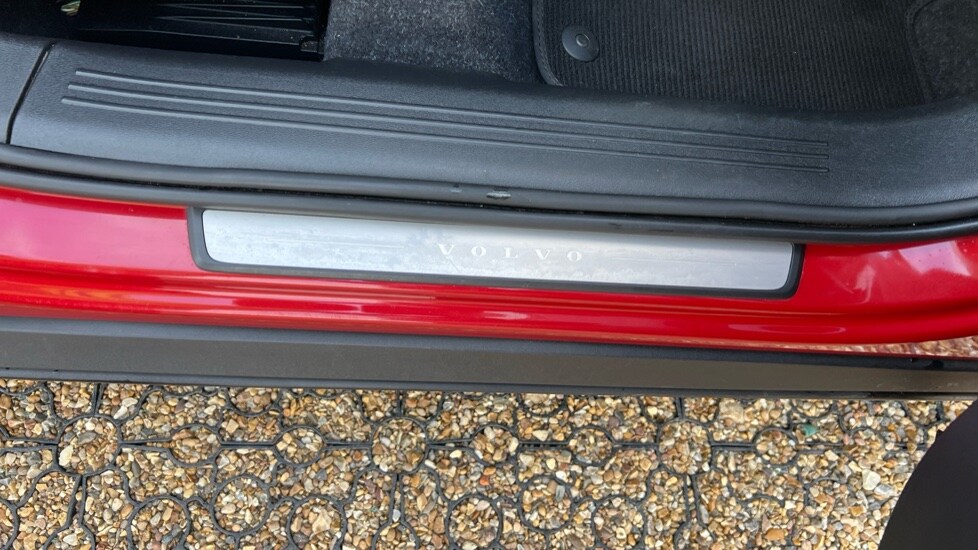 Used Volvo XC40 2021 for sale - 76586966: Photo 43