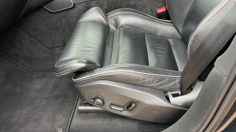 Used Volvo XC90 2018 for sale - 76540120: Photo 32