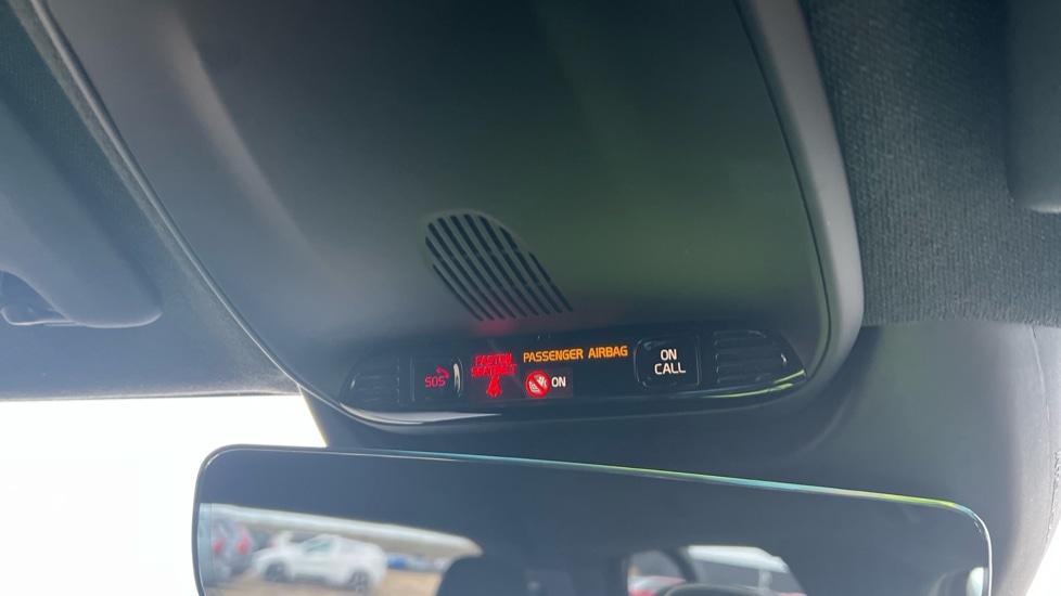 Used Volvo XC40 2022 for sale - 76754640: Photo 49