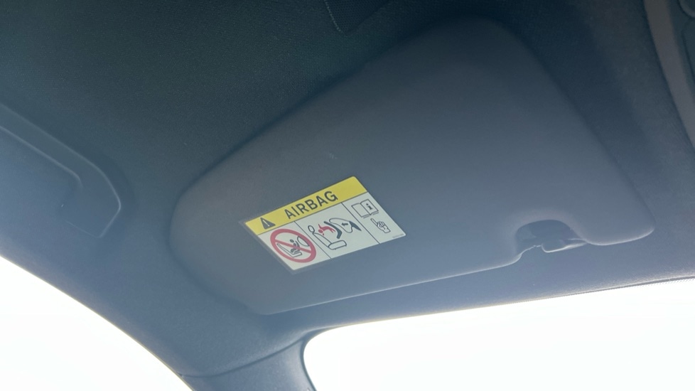 Used Volvo XC40 2022 for sale - 76754640: Photo 53