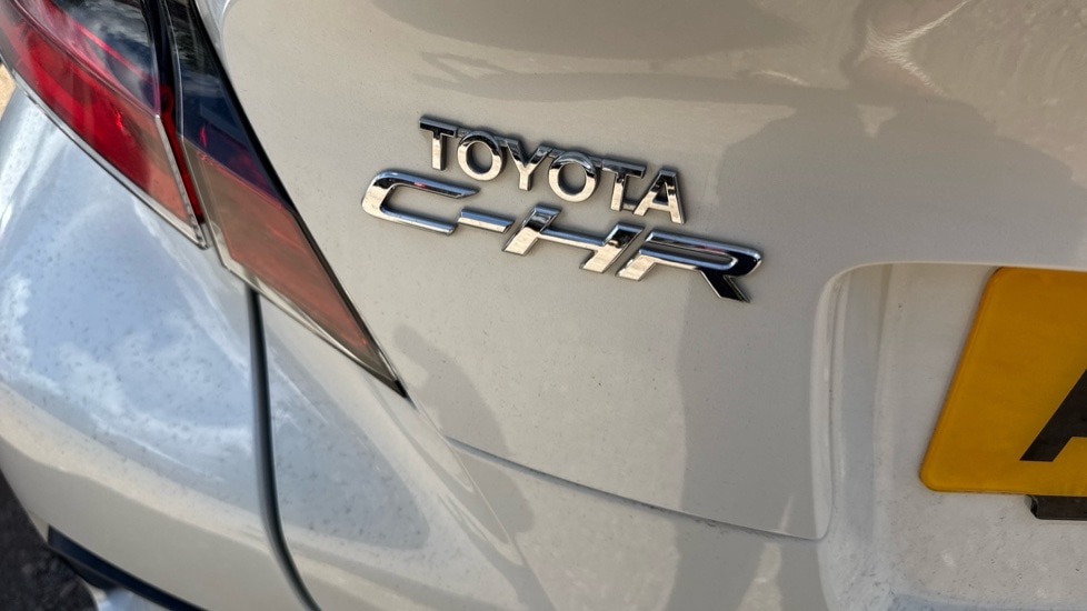 Used Toyota C-HR 2019 for sale - 75595729: Photo 47